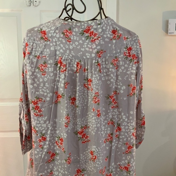TORRID HARPER FLORAL LEOPARD TOP SIZE 2 - Picture 6 of 8